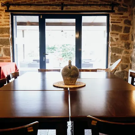 Mas Fullat Cottage, Tarragona Çiftlik konaklama *